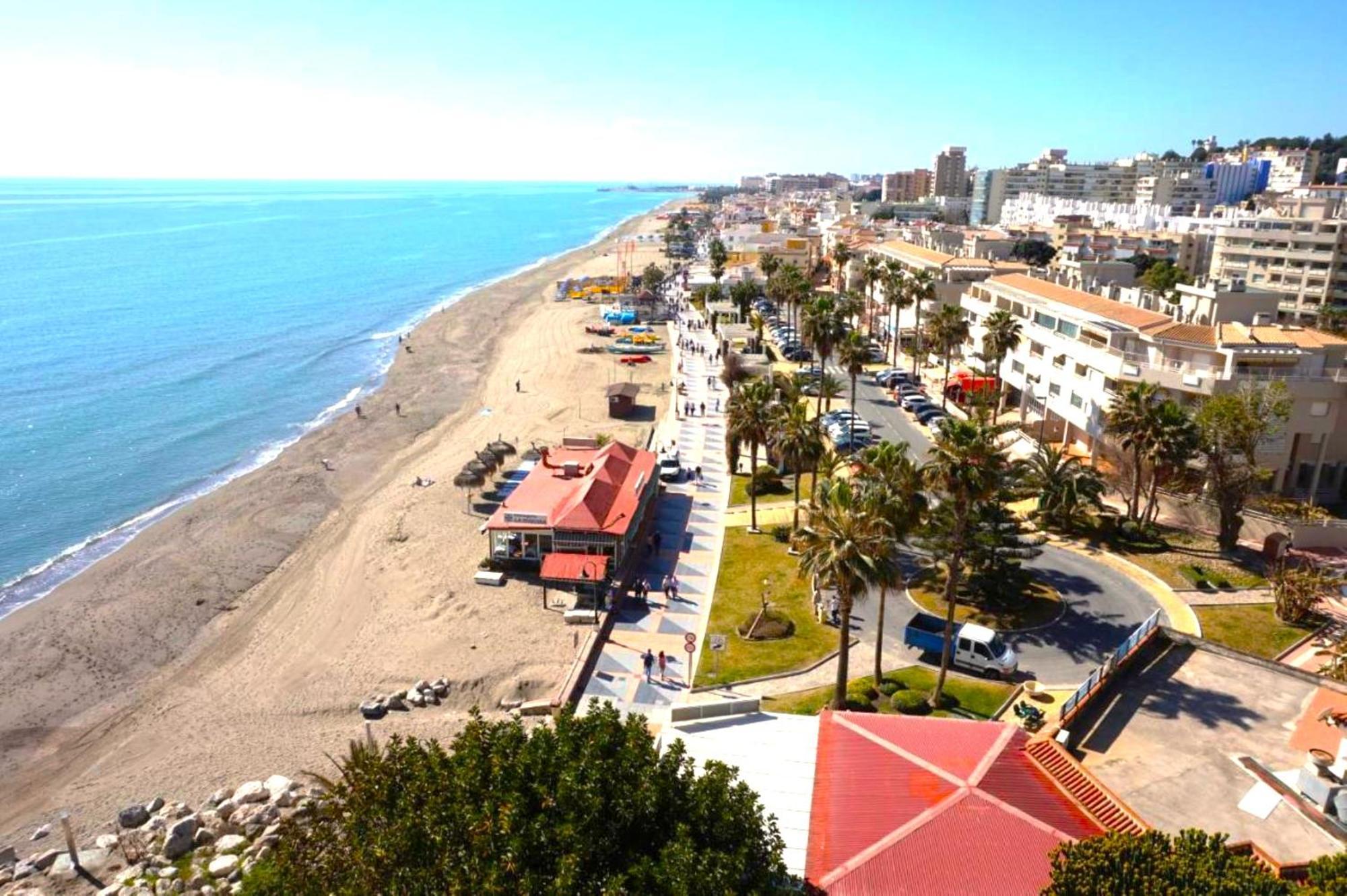 Santa Clara Modern & Exclusive Seafront Apartment Torremolinos Extérieur photo