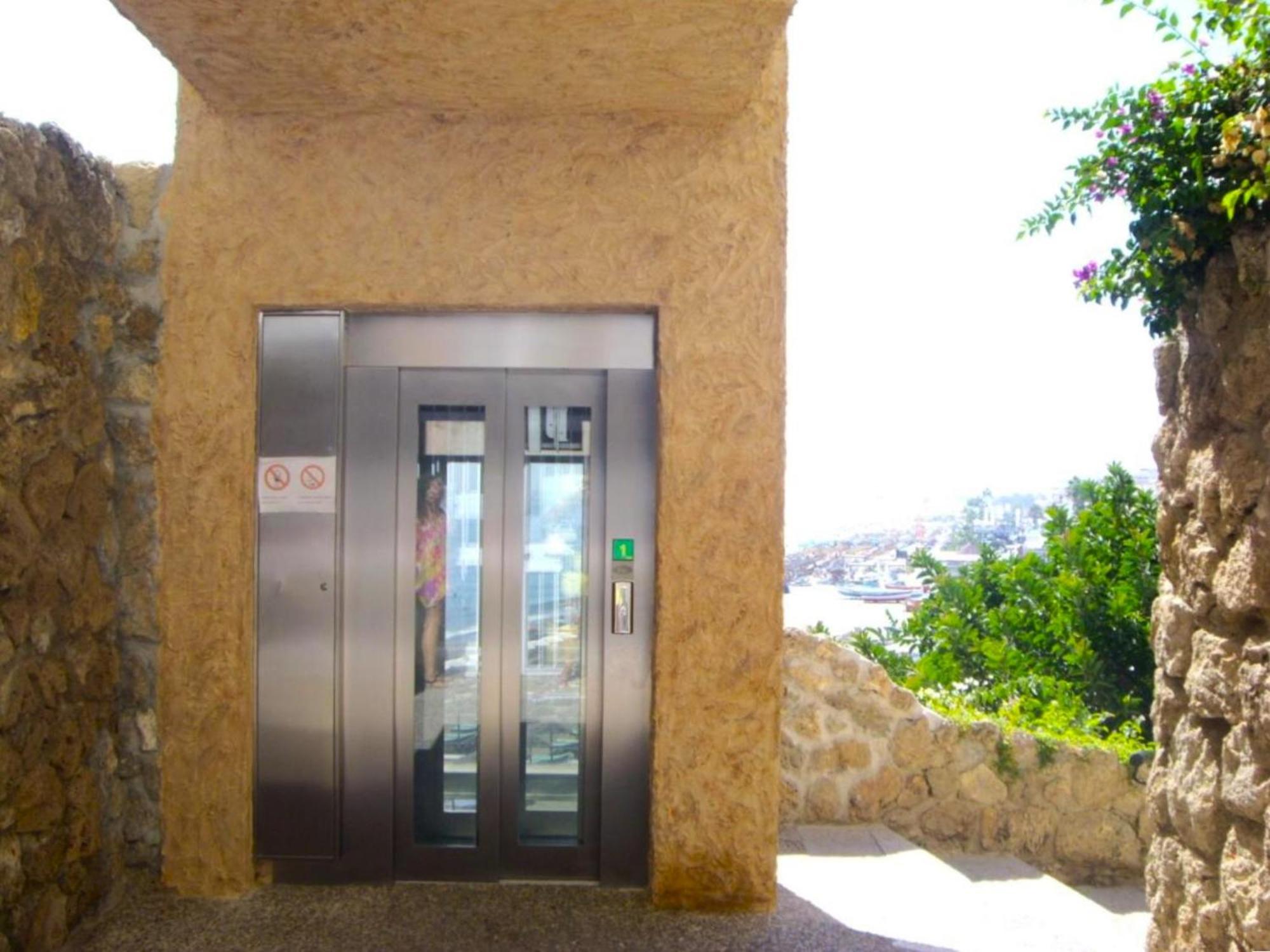 Santa Clara Modern & Exclusive Seafront Apartment Torremolinos Extérieur photo