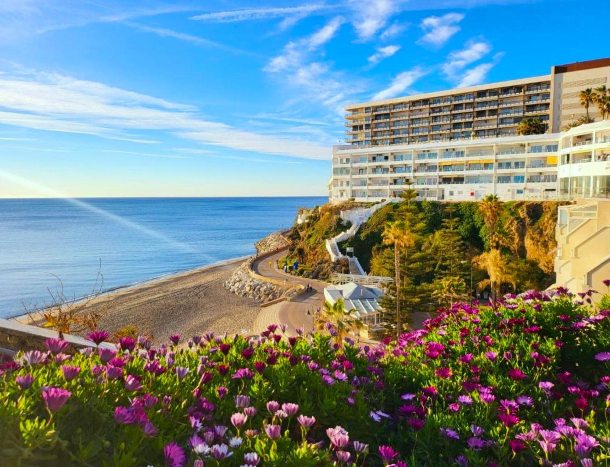 Santa Clara Modern & Exclusive Seafront Apartment Torremolinos Extérieur photo
